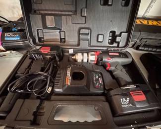 Craftsman cordless drill set