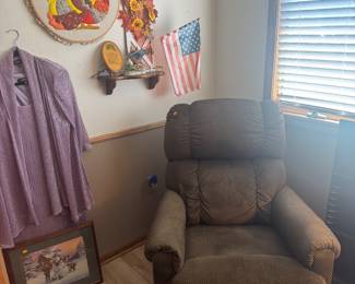 pair of lazboy recliners in a mocha color