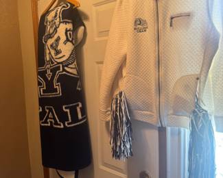 yale bull dog apparel