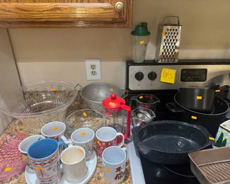 more kitchen items