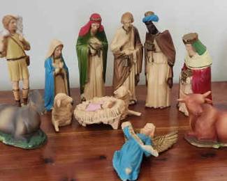 12 Piece Nativity Set