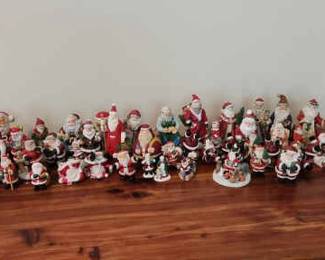 Large Santa Figures Lot