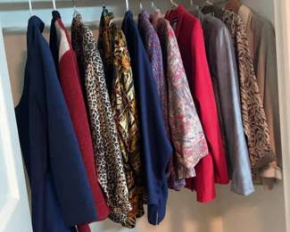 Mixed Lot Of Womens Tops Jackets Sizes 181X