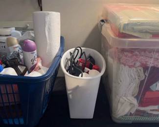 Mystery Lot Of Bathroom And Kitchen Items