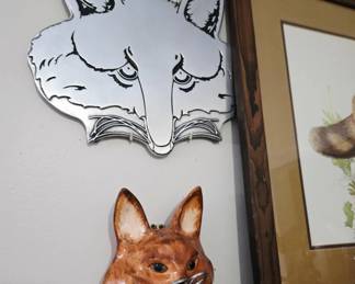Foxes, Yarn holder