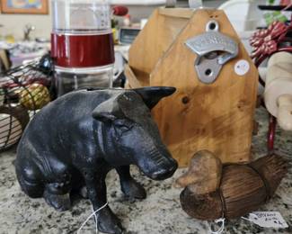 Country kitchen items