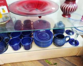 Blue dishes