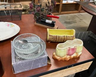 American Glass Special Occasions Crystal Sauce/Dressing Set - McCoy Pottery Yellow/Brown Planter - Pottery Tulip Planter