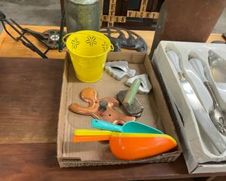 Cookie Cutters - Vtg Can Opener?? - Plastic Measuring Scoops