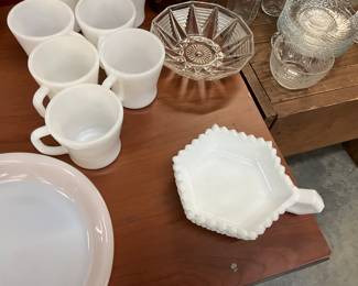 Milk Glass Coffeed Cups * White Mik Glass Nappy Dish