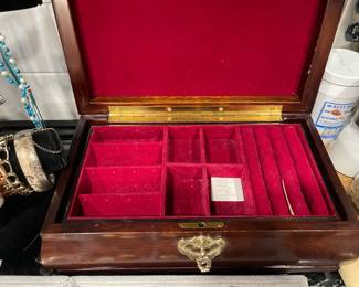 jewelry box