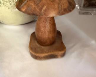 Wood Mushroom $5
