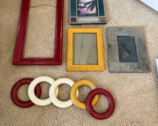set of 9 frames $10