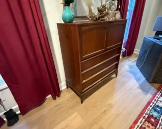 MCM Amoire
18in x 40in x 46in