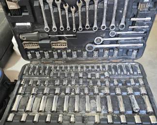 Socket set