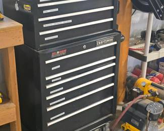 Craftsman rolling tool chest