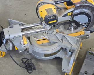 Dewalt Mitre saw