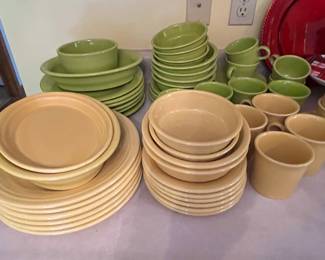VINTAGE FIESTAWARE