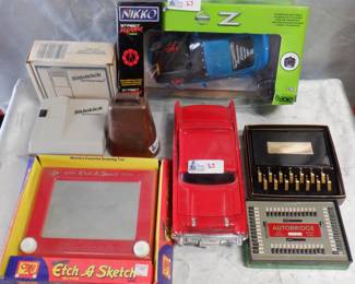 LOT VINTAGE TOYS/COLLECTIBLES INCLUDING ETCH A SKETCH, MAYHEM TUNER CAR, AND MORE