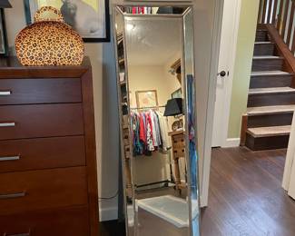 dress mirror
