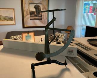Metal sculpture