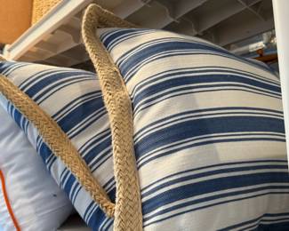 Outdoor Throw Pillows