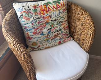 Wicker Barrel Chair with Embroidered Hawaii Map Pillow