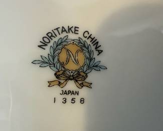Noritake "1358" Dinnerware Set
