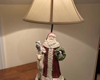 28” Christmas table lamp