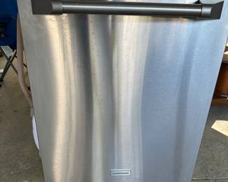 Beautiful Monogram 6 burner stove available along with matching monogram dishwasher