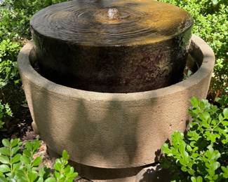 Fountain/bird bath