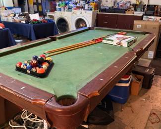 Pool table
