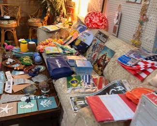 Table of assorted toys, collectibles and miscellaneous small items