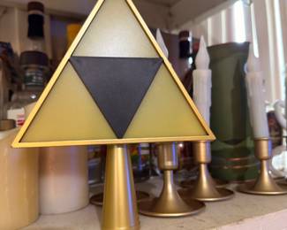 Gold Triforce lamp