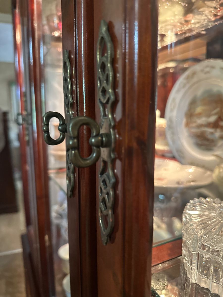 Cherry **lighted** China Cabinet-excellent condition! Bring help to load. Asking $250 obo