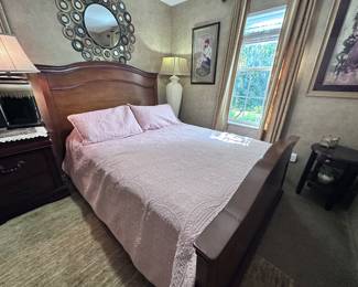 Queen Bedroom Set **LIKE NEW**
Bed with headboard and footboard, mattress (always kept inside cover, nightstand and chest of drawers (velvet lining)
Asking 550 obo