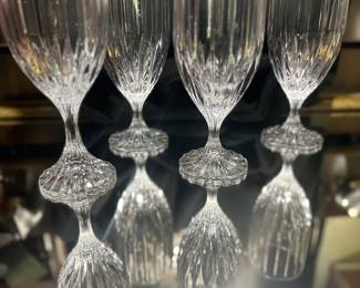 MIKASA 4 Goblets
$24