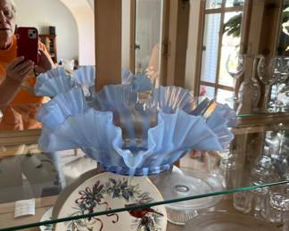 Fenton Blue Jay bowl
Lenox Christmas platters