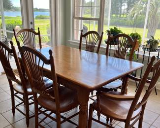 Pennsylvania House table with six chairs
