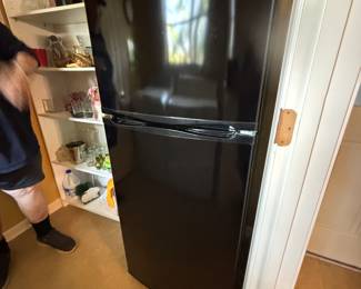 Nice Frig/ Freezer