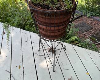 PLANT STAND