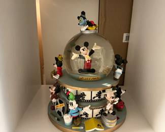 Vintage Disney Mickey Mouse Through The Years Musical Snow Globe
