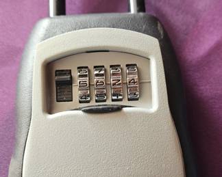 Lock box