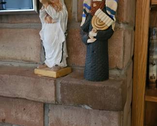 Many figurines