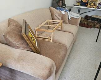 Couch, in good conditon