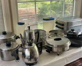 Lots of Cookware!