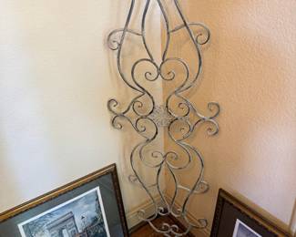 Iron wall decor, pictures