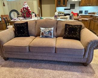 Mayo furniture couch