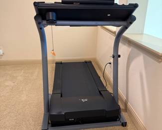 Nordic Track EXP 100 XI treadmill