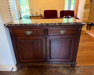 Kincaid Kings road marble top sideboard / sideboard
